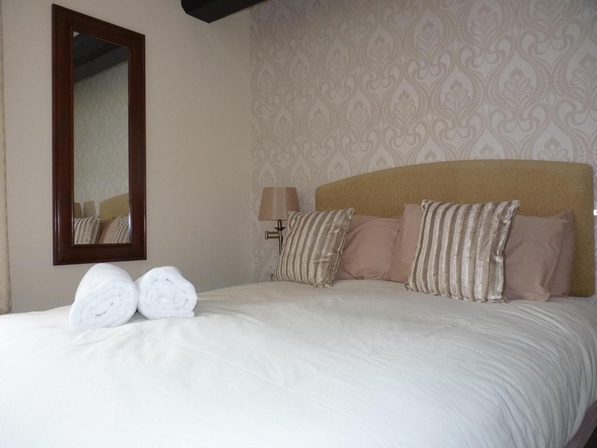 Seven Stars - Bed & Breakfast & Restaurant Okehampton Bagian luar foto