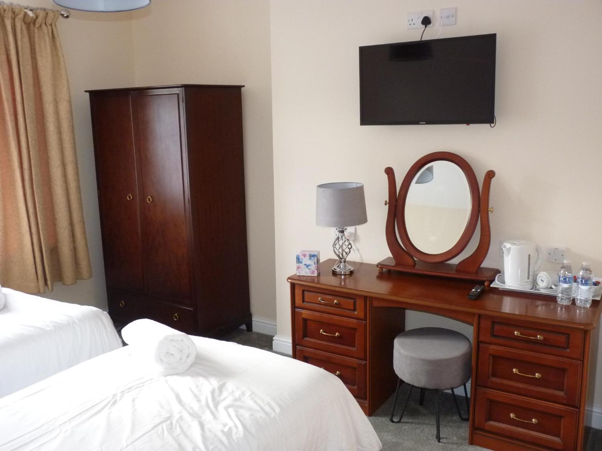 Seven Stars - Bed & Breakfast & Restaurant Okehampton Bagian luar foto